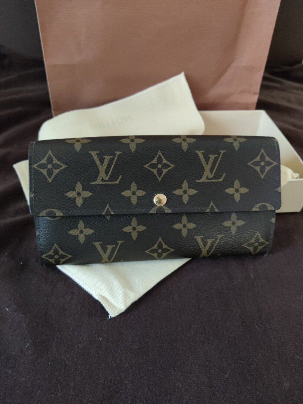 LOUIS VUITTON Monogram Sarah Long Wallet EUC